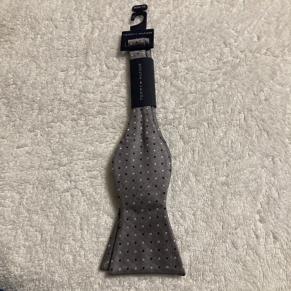 Tommy Hilfiger Bow Tie Gray With Blue And White Polka Dots. NWT